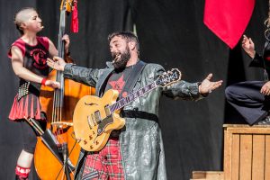 À contre-courant - dîner-spectacle - vendredi 7 février - 19h @ La Belle Étoile